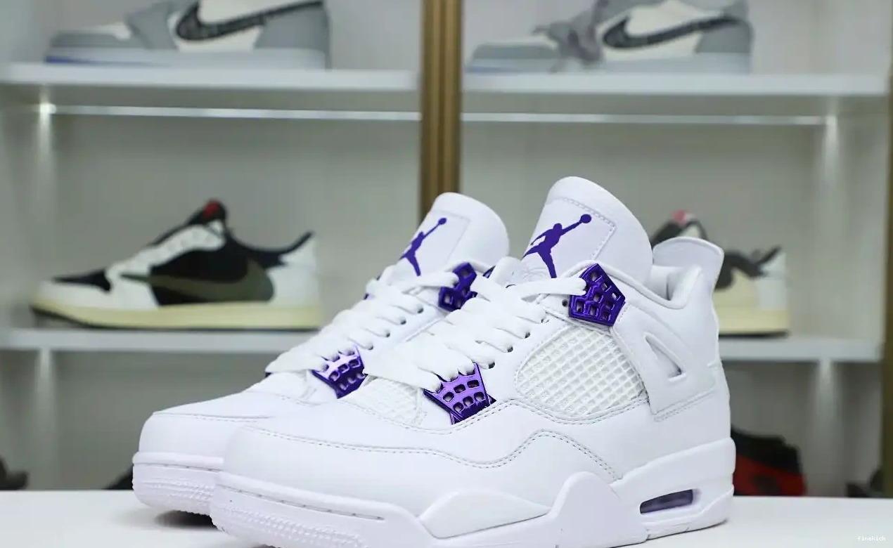 JORDAN METALLIC PURPLE 4 AIR 0615